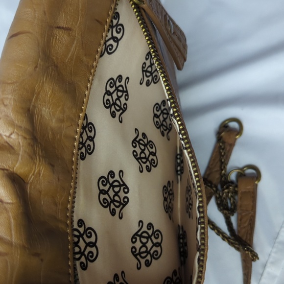 Jessica Simpson Faux Croc Clutch - Picture 16 of 16